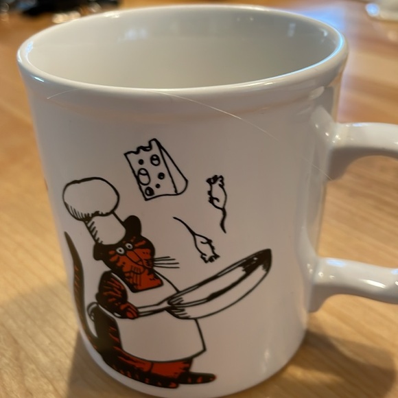 Cat mugs set of two by B Kiban 1979 in excellent condition. - Picture 4 of 9